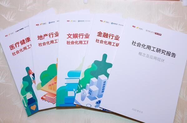 2-599x393.jpg 2-599x393.jpg